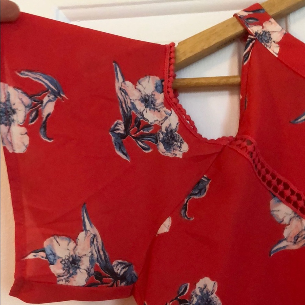 Top - Picture 4 of 5